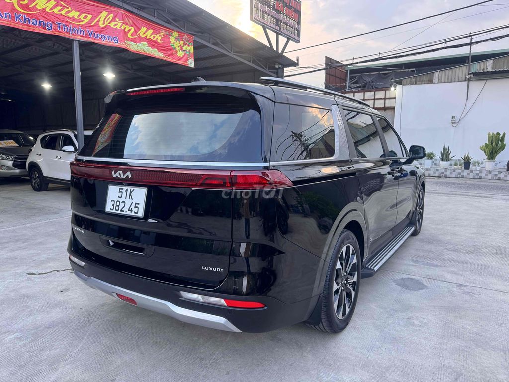 Kia Carnival - ảnh 4