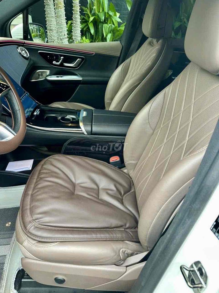 Mercedes-Benz 2023 - ảnh 5