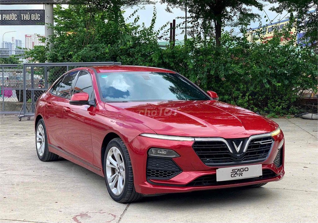 VinFast Lux A2.0 2019 - ảnh 3