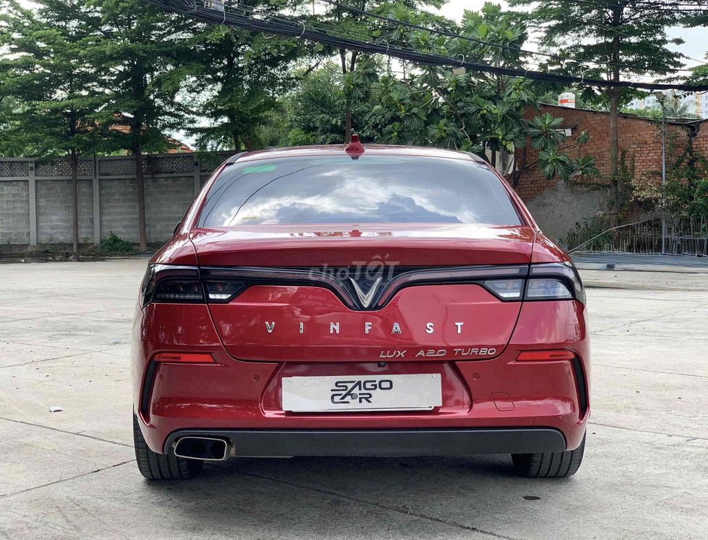 VinFast Lux A2.0 2019 - ảnh 5
