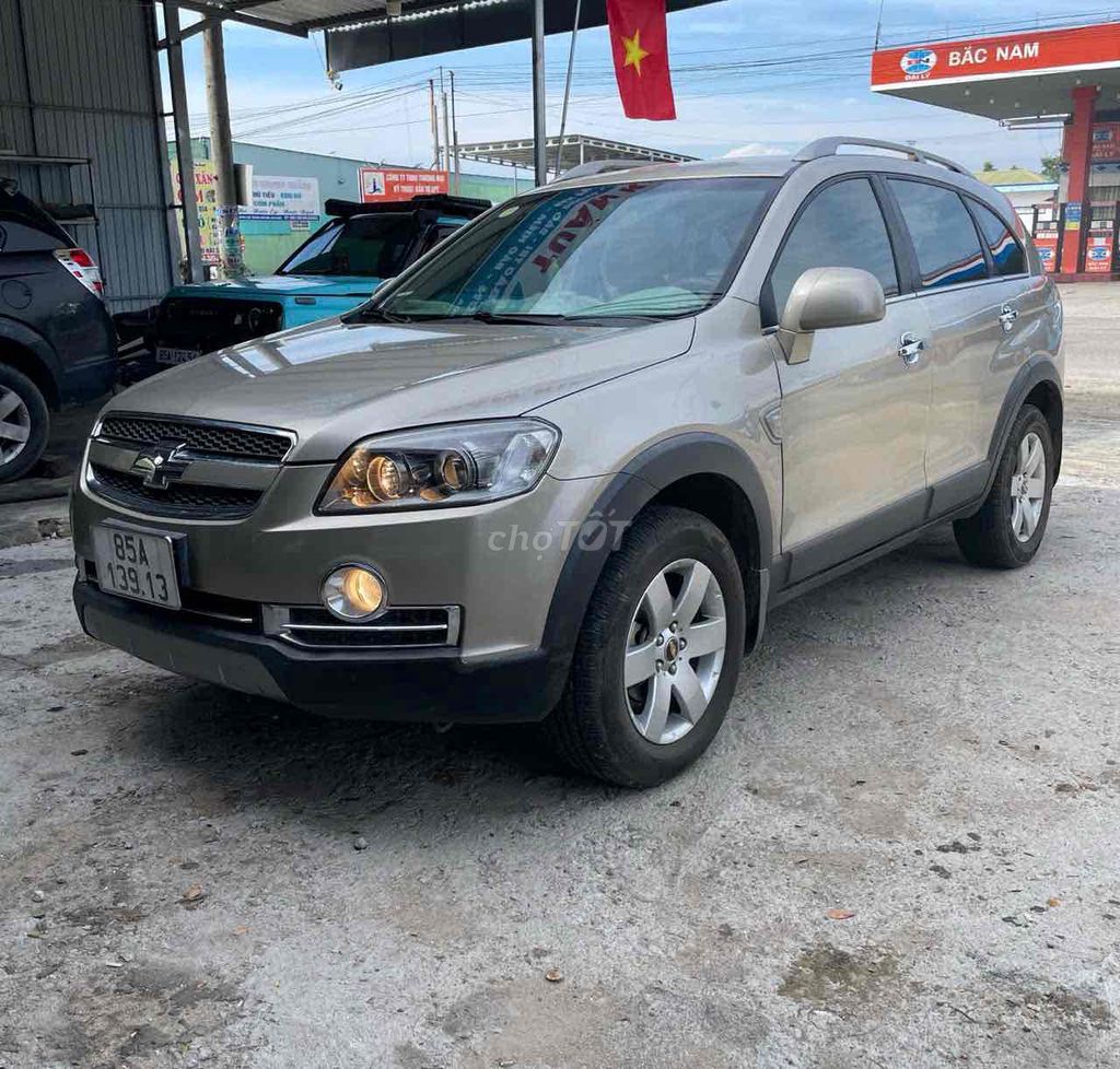 Chevrolet Captiva 2010 - ảnh 3