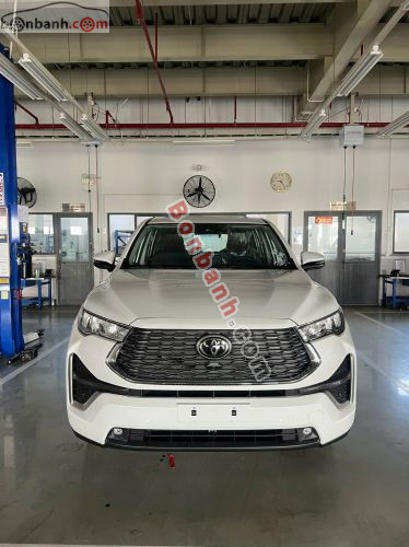 Toyota Innova Cross HEV 2.0 CVT 2026 - ảnh 1