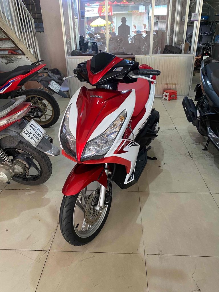 Honda Airblade 2013 - ảnh 1