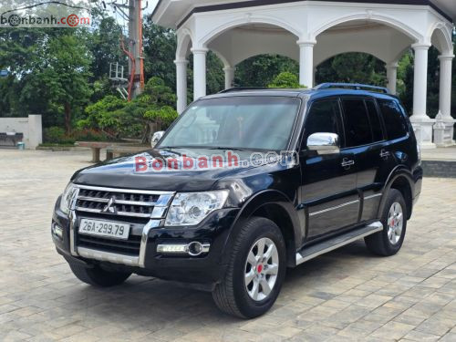 Mitsubishi Pajero 2015 - ảnh 3