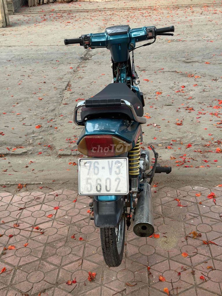 Honda Dream 2006 - ảnh 4