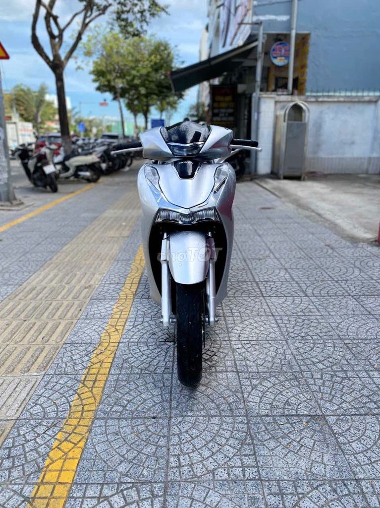Honda SH 2024 - ảnh 1