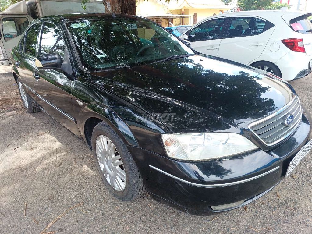 Ford Mondeo 2004 - ảnh 2