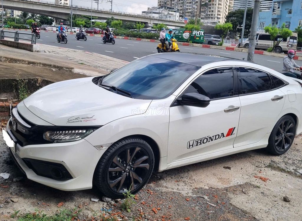 Honda Civic 2019 - ảnh 1