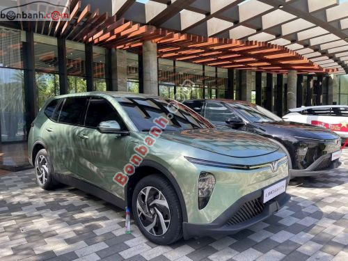 VinFast Limo Green AT 2026 - ảnh 2