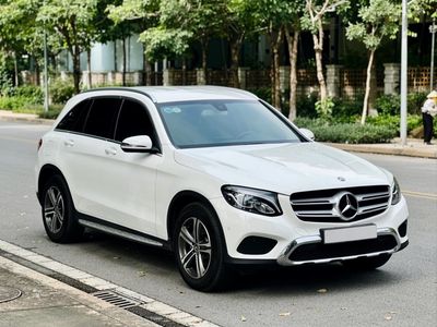 Mercedes Benz 2018 - ảnh 1