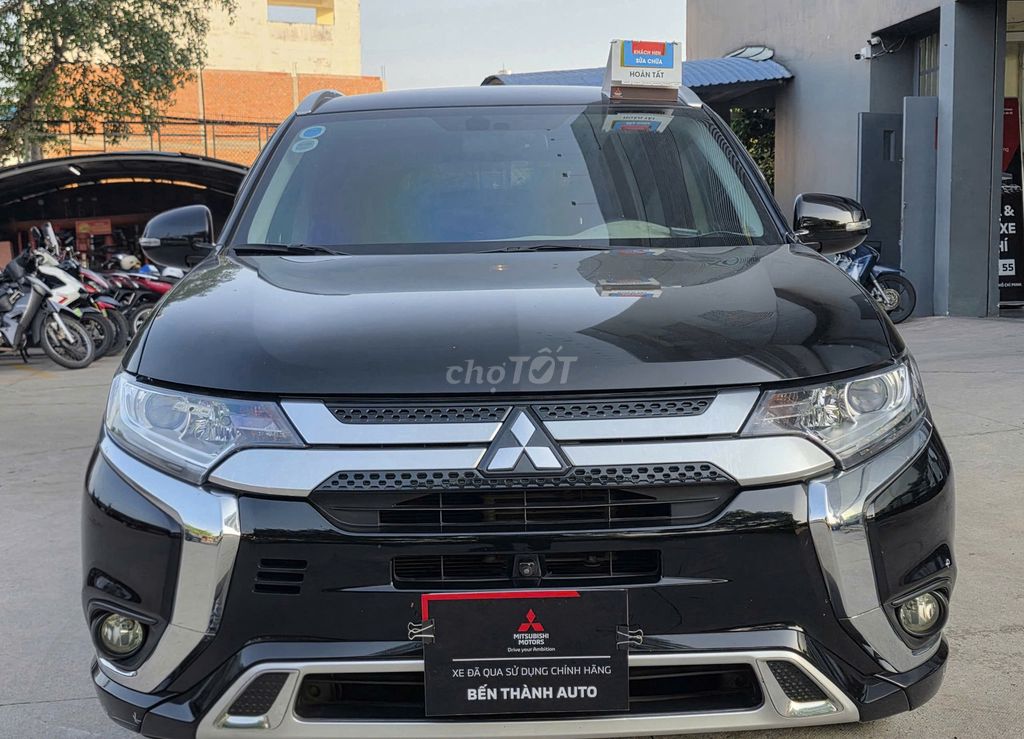 Mitsubishi Outlander 2023 - ảnh 2