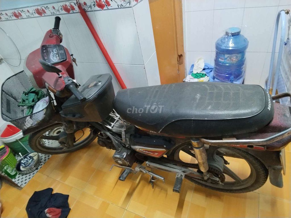 Honda Dream 2001 - ảnh 2