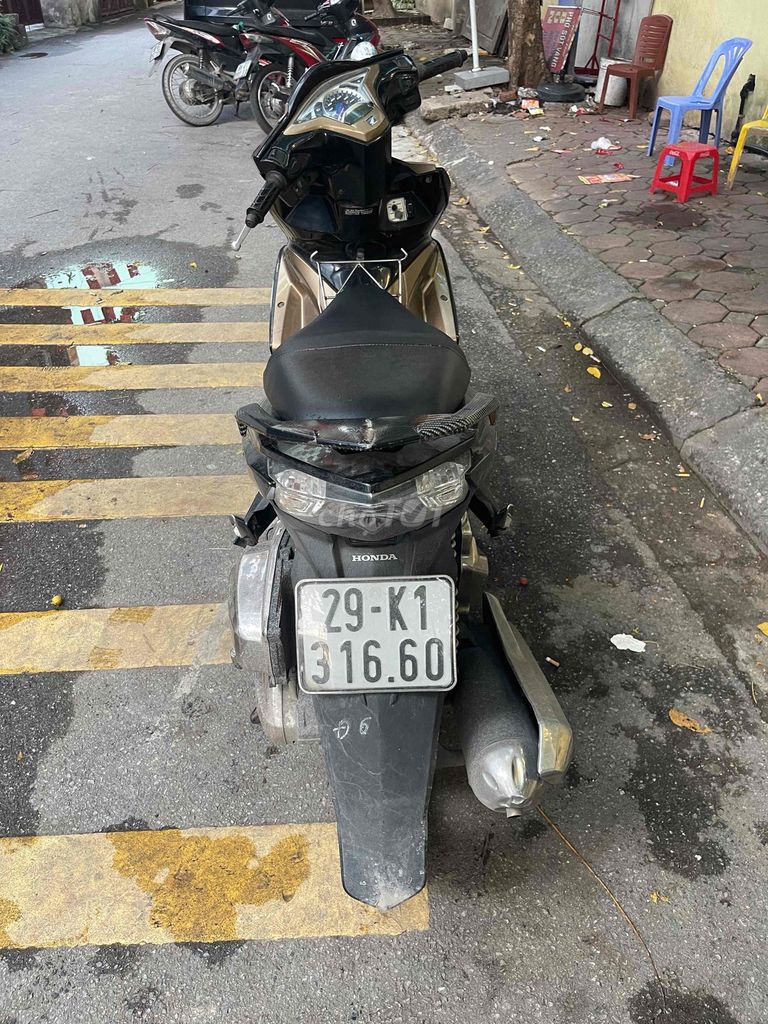 Honda Air Blade 2013 - ảnh 2