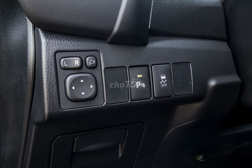 Toyota Corolla Altis 2020 - ảnh 5