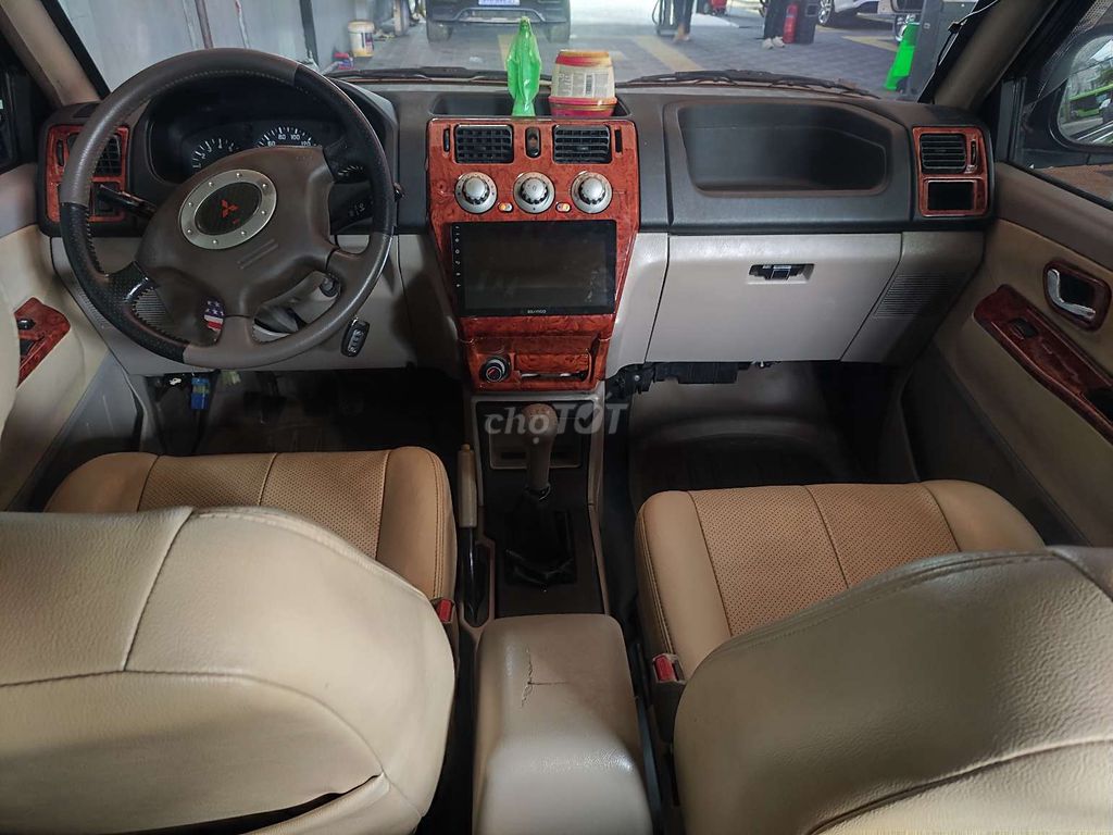 Mitsubishi 2004 - ảnh 2
