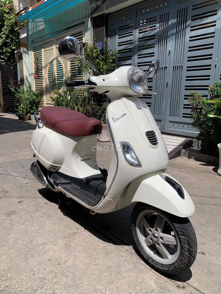Piaggio Vespa 2013 - ảnh 5