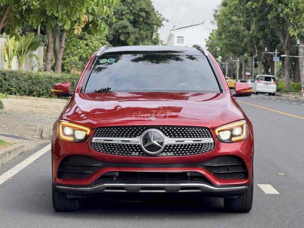 Mercedes-Benz GLC 2021 - ảnh 1