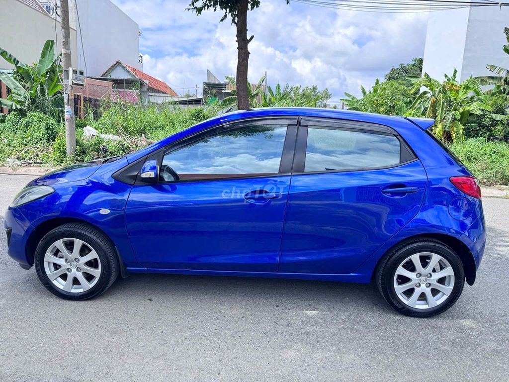 Mazda 2 2012 - ảnh 4