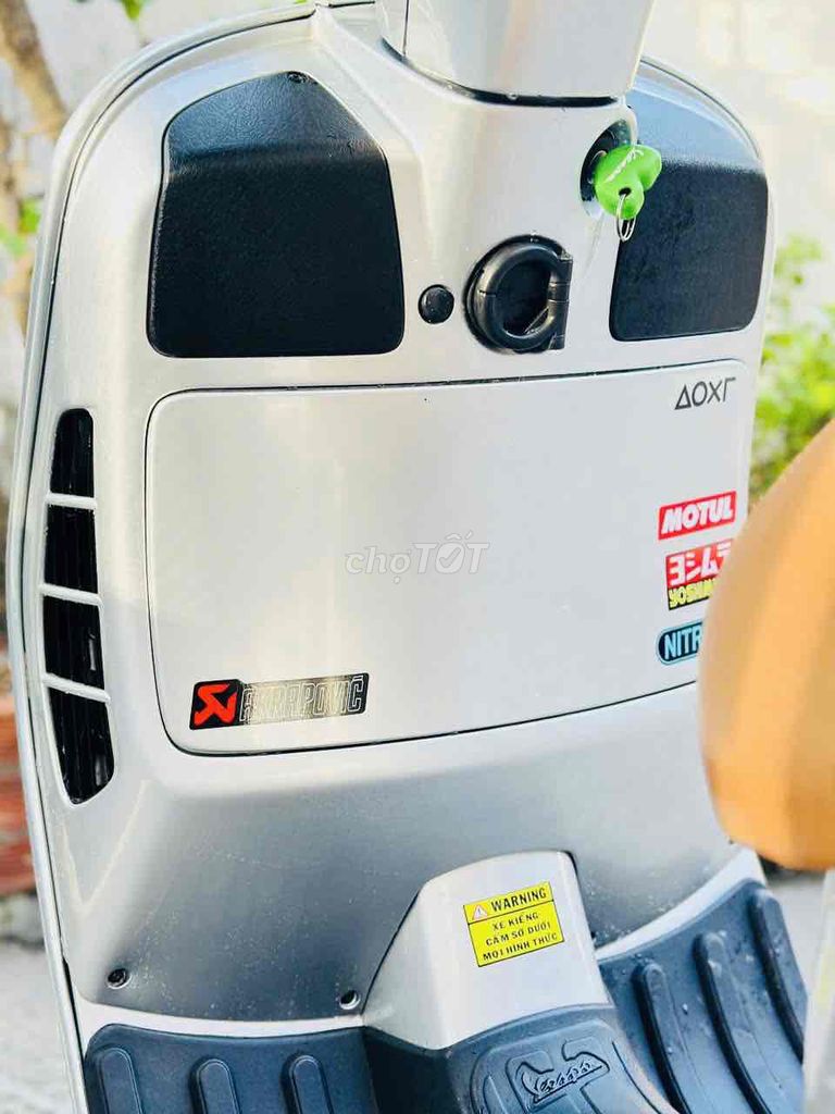 Piaggio Vespa 2011 - ảnh 5