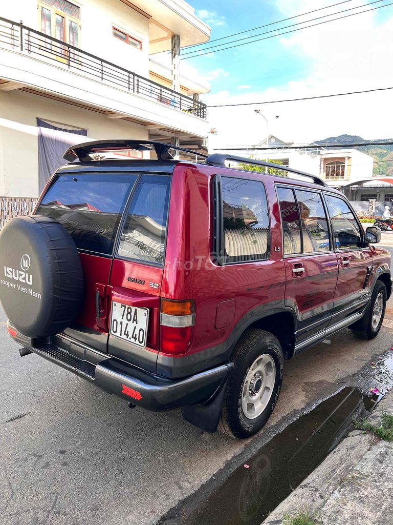 Isuzu Trooper 1999 - ảnh 4