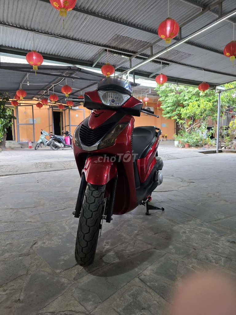 Honda SH 2005 - ảnh 1