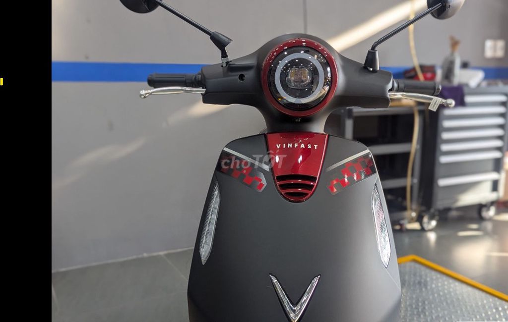 VinFast 2025 - ảnh 1