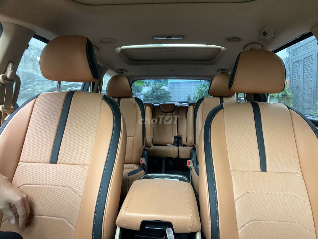 Kia Sedona 2016 - ảnh 3