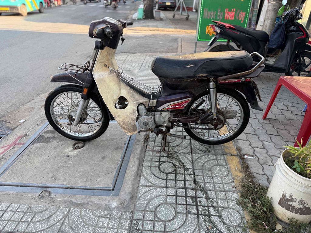 Honda Dream 2005 - ảnh 1