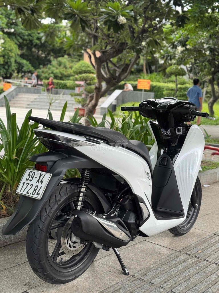 Honda SH 2023 - ảnh 2