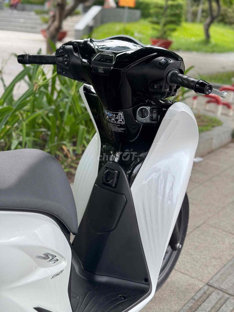 Honda SH 2023 - ảnh 3