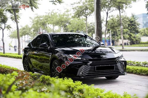 Toyota Camry 2.5 HEV Top 2025 - ảnh 3