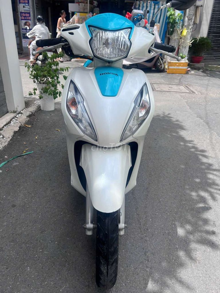 Honda Vision 2023 - ảnh 1