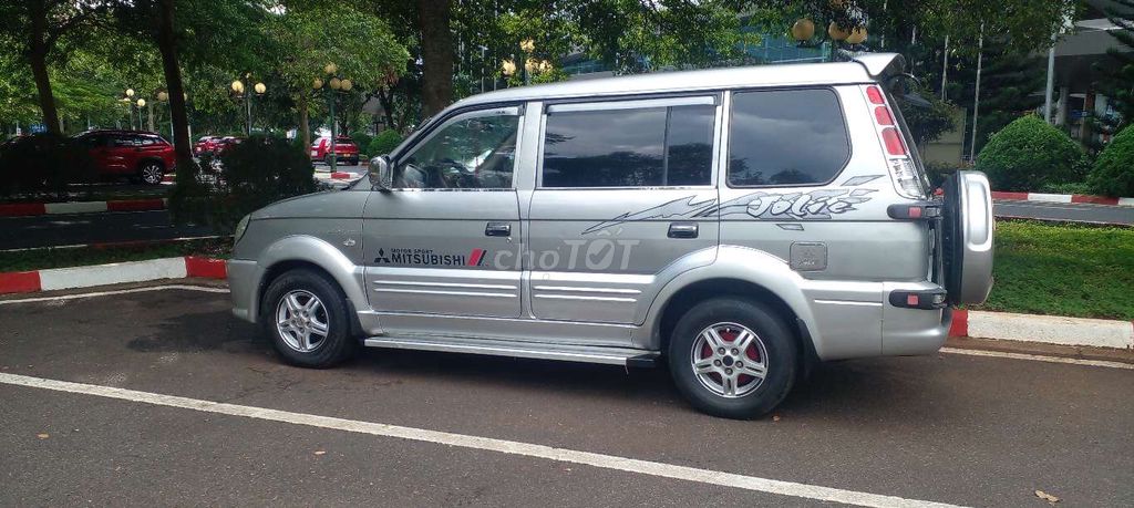 Mitsubishi Jolie 2004 - ảnh 3