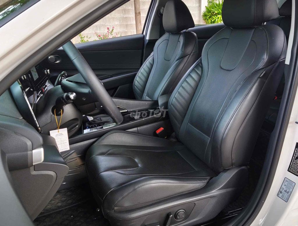 Hyundai Elantra 2024 - ảnh 4