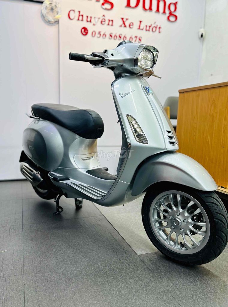 Piaggio Vespa 2022 - ảnh 2