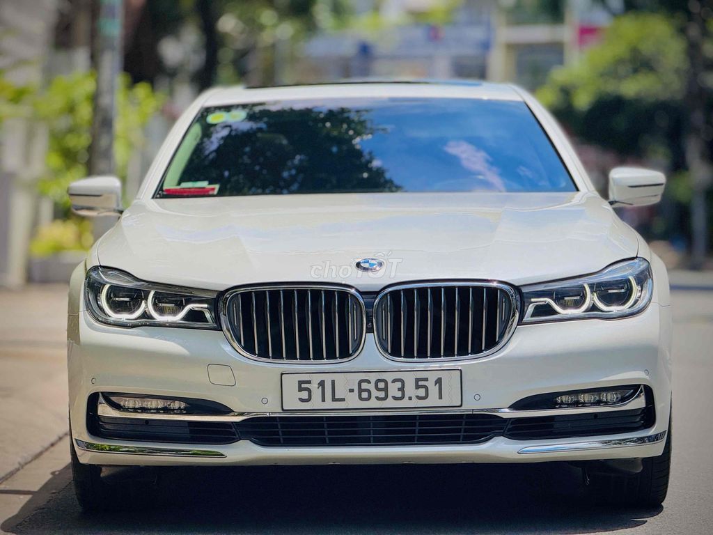 BMW 2016 - ảnh 1