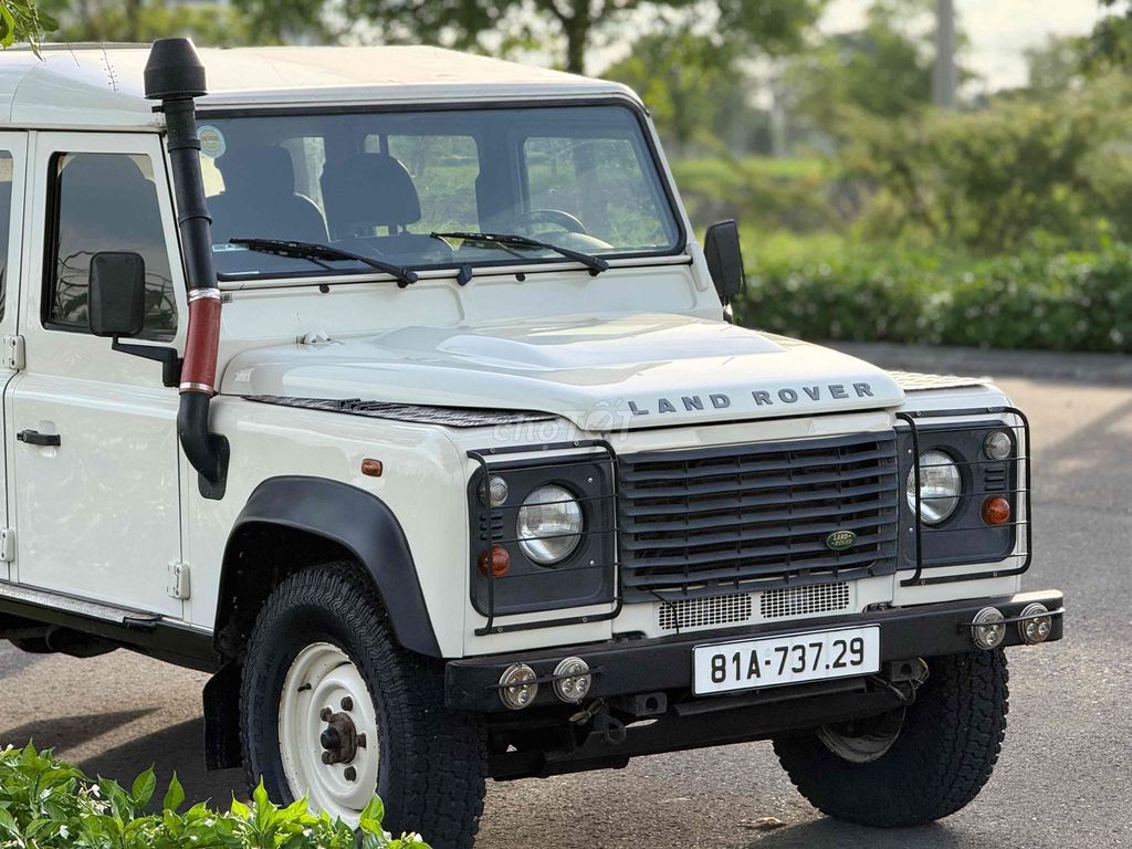 Land Rover Defender - ảnh 4