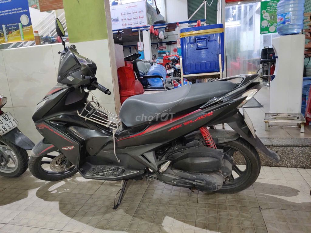 Honda Air Blade 2015 - ảnh 2