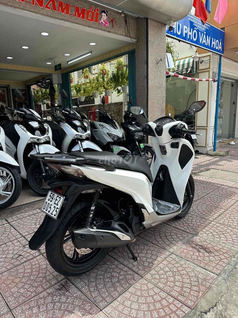 Honda SH 2019 - ảnh 3