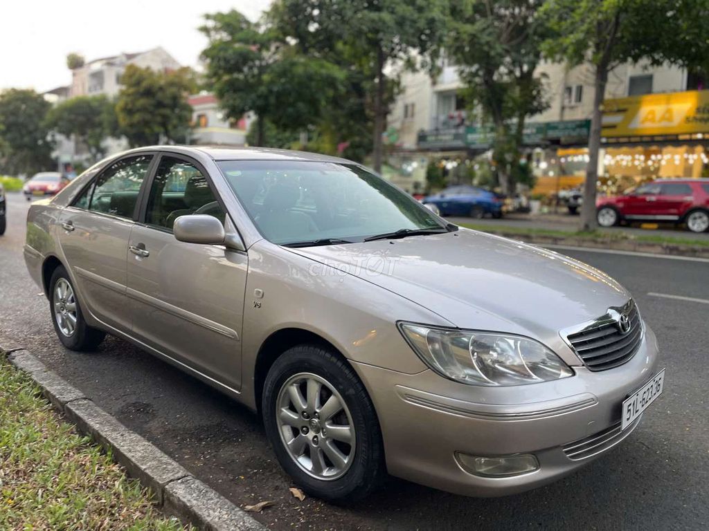 Toyota Camry 2004 - ảnh 5
