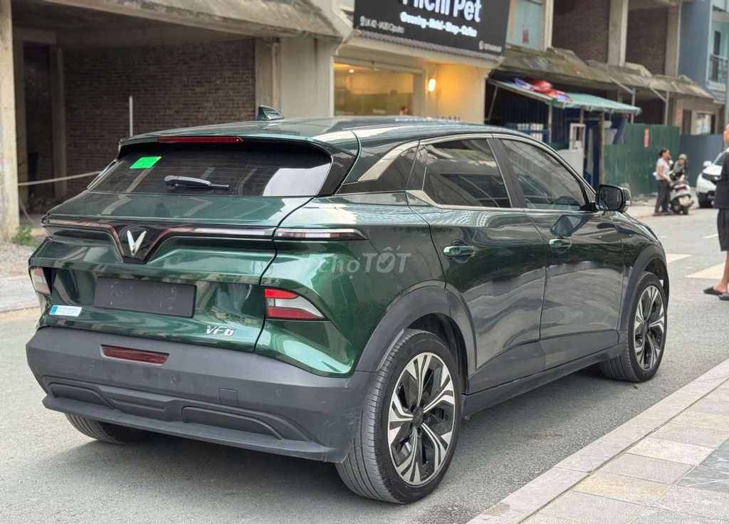 VinFast VF6 Plus 2025 - ảnh 4