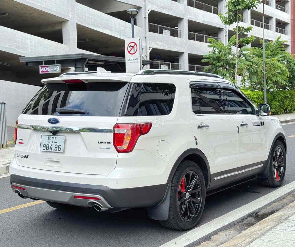 Ford Explorer 2017 - ảnh 4