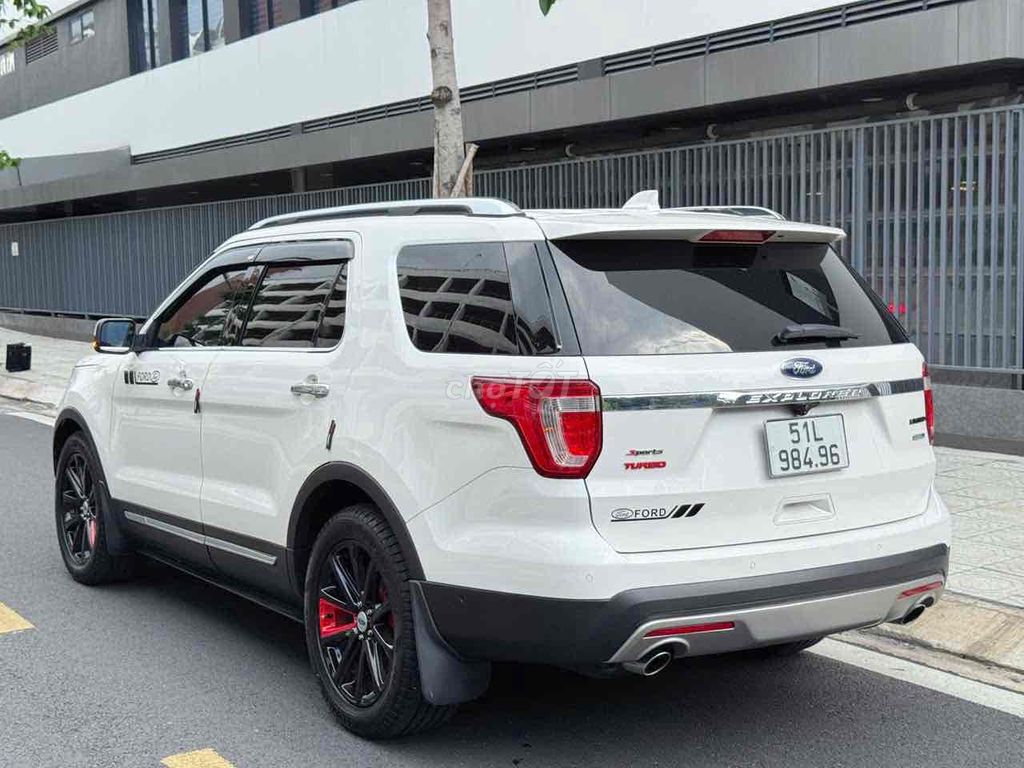 Ford Explorer 2017 - ảnh 5
