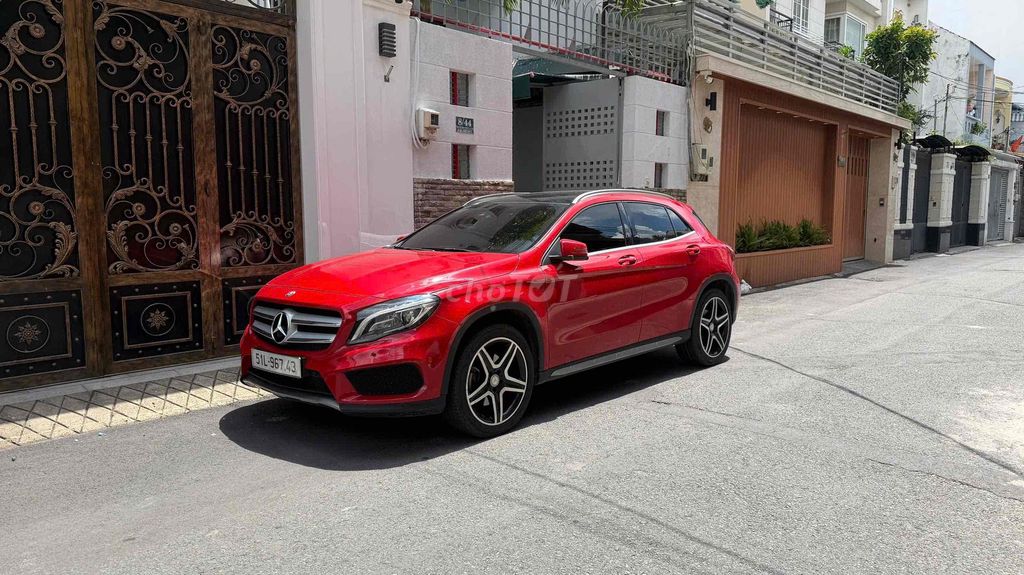 Mercedes-Benz - ảnh 1