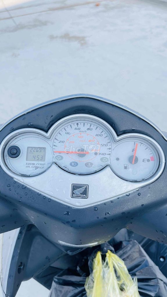 Honda 2002 - ảnh 3