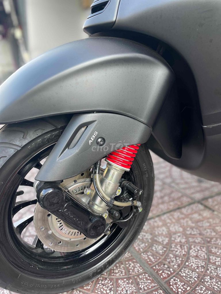 Piaggio Vespa 2023 - ảnh 4
