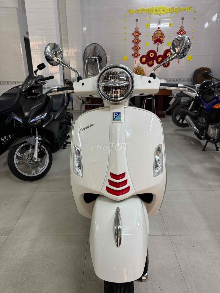 Piaggio Vespa 2019 - ảnh 1