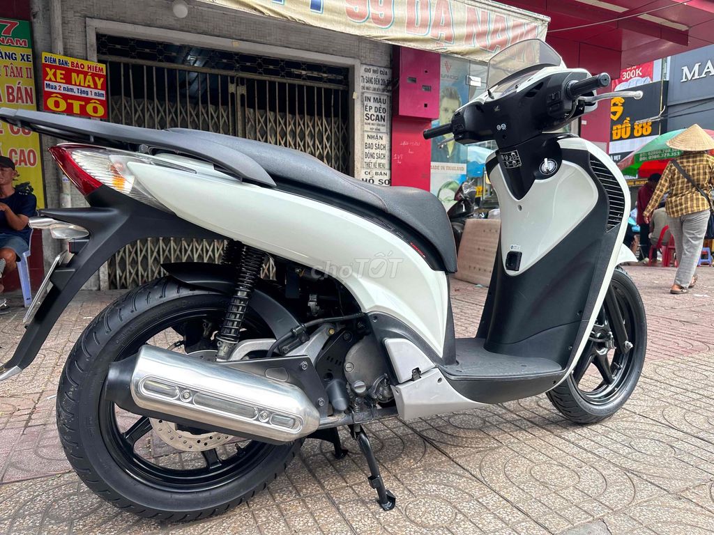 Honda SH 2010 - ảnh 2