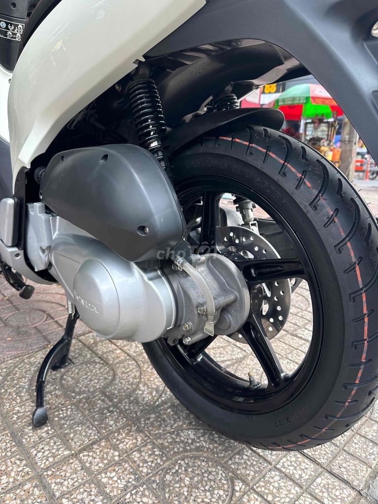 Honda SH 2010 - ảnh 4
