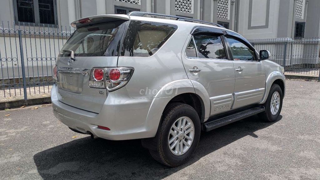 Toyota Fortuner 2014 - ảnh 4